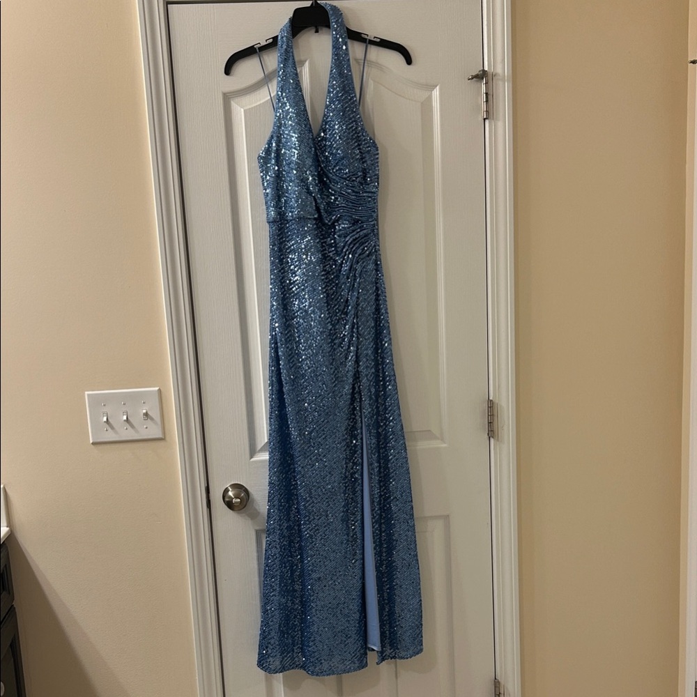 Elegant Light Blue Sequin Halter Dress